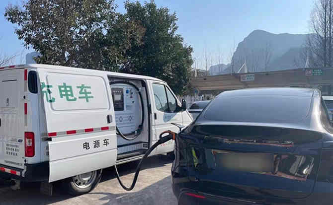漠河汽车搭电